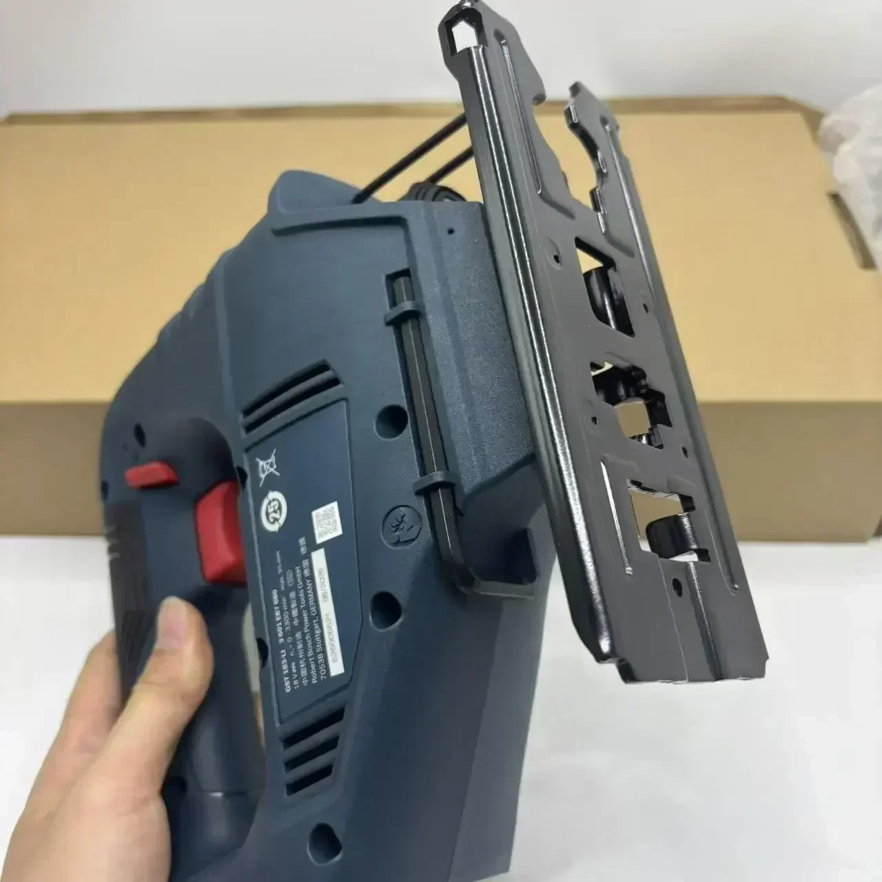 Bosch GST 183-LI Profesyonel E - Woodworking Jigsaw incelemesi ve fiyatı